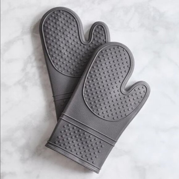 Pampered Chef Silicone Oven Mitt Set of 2 Like New - Picture 3 of 5